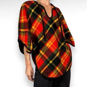 Vintage 70's Red & Black Wool Plaid Cape Jacket (M)